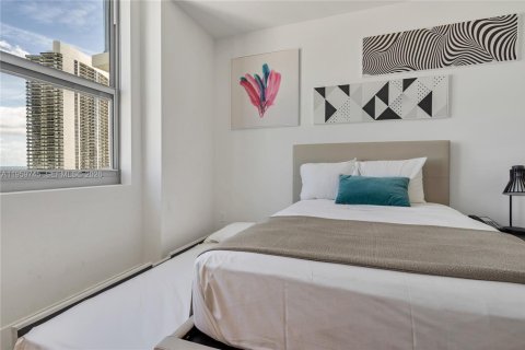 Condominio en venta en Hollywood, Florida, 2 dormitorios, 99.87 m2 № 2019975 - foto 15