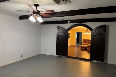Villa ou maison à vendre à Sarasota, Floride: 4 chambres, 220.46 m2 № 1813486 - photo 8
