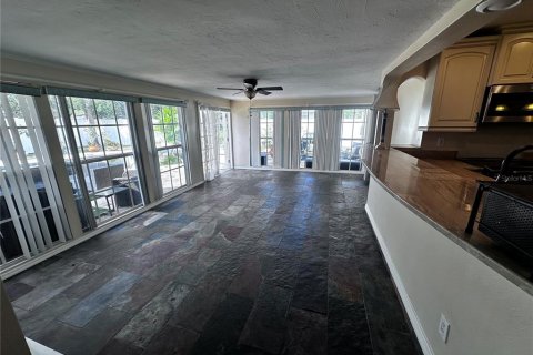 Villa ou maison à vendre à Sarasota, Floride: 4 chambres, 220.46 m2 № 1813486 - photo 11