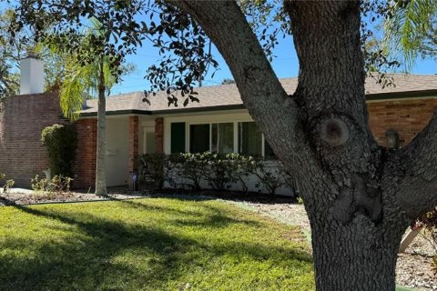 Villa ou maison à vendre à Sarasota, Floride: 4 chambres, 220.46 m2 № 1813486 - photo 3