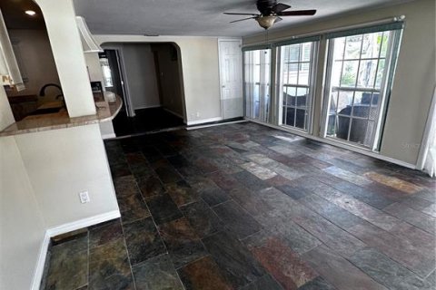 Villa ou maison à vendre à Sarasota, Floride: 4 chambres, 220.46 m2 № 1813486 - photo 10