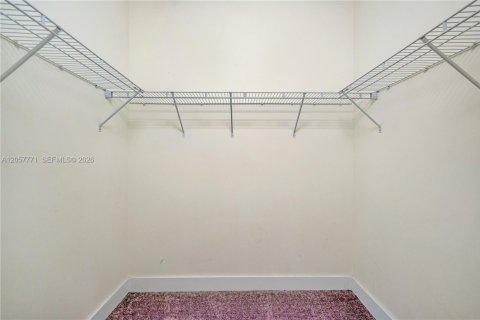 Townhouse in URBANA in Doral, Florida 3 bedrooms, 132.29 sq.m. № 2186390 - photo 15