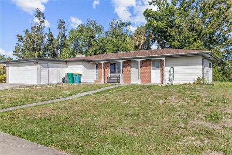 Villa ou maison à louer à Port Charlotte, Floride: 3 chambres, 129.97 m2 № 2096890 - photo 3