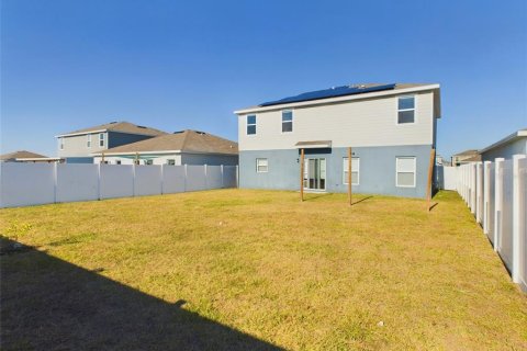 Villa ou maison à louer à Winter Haven, Floride: 4 chambres, 213.68 m2 № 2394199 - photo 3