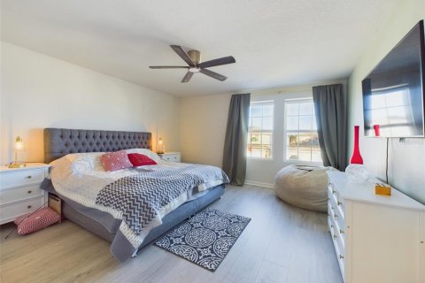 Villa ou maison à louer à Winter Haven, Floride: 4 chambres, 213.68 m2 № 2394199 - photo 14