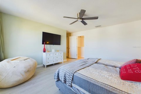 Villa ou maison à louer à Winter Haven, Floride: 4 chambres, 213.68 m2 № 2394199 - photo 15