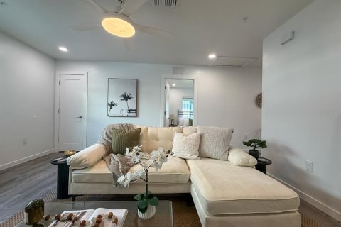 Appartement à louer à Gainesville, Floride: 3 chambres, 102.84 m2 № 2431944 - photo 3