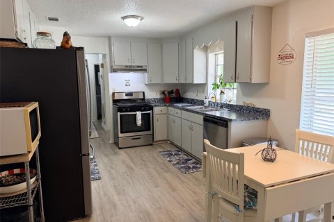 House in Old Town, Florida 2 bedrooms, 282.61 sq.m. № 2166068 - photo 2