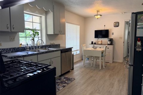 House in Old Town, Florida 2 bedrooms, 282.61 sq.m. № 2166068 - photo 9