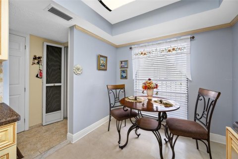Copropriété à vendre à Clearwater, Floride: 2 chambres, 99.41 m2 № 2403500 - photo 5