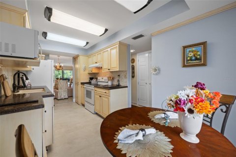 Copropriété à vendre à Clearwater, Floride: 2 chambres, 99.41 m2 № 2403500 - photo 7