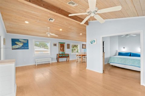 House in Grant-Valkaria, Florida 3 bedrooms, 173.91 sq.m. № 1931955 - photo 23
