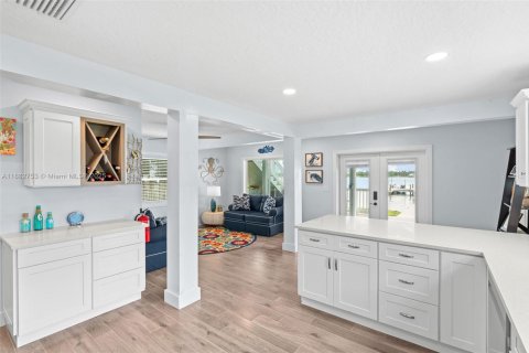House in Grant-Valkaria, Florida 3 bedrooms, 173.91 sq.m. № 1931955 - photo 17
