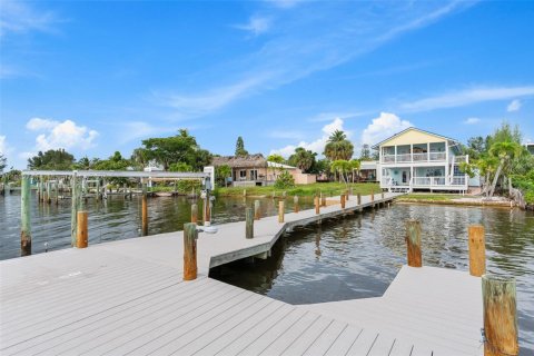 House in Grant-Valkaria, Florida 3 bedrooms, 173.91 sq.m. № 1931955 - photo 4
