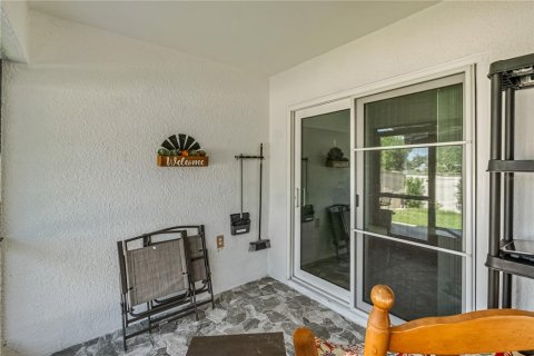 House in Wildwood, Florida 4 bedrooms, 168.71 sq.m. № 2196051 - photo 26