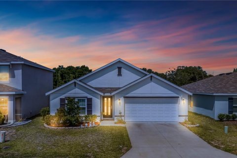 Casa en Wildwood, Florida 4 dormitorios, 168.71 m2 № 2196051