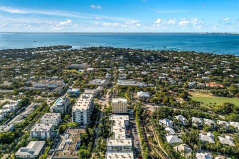 Condominio en venta en Key Biscayne, Florida, 2 dormitorios, 103.03 m2 № 1983923 - foto 16