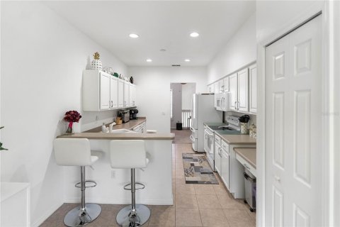 Touwnhouse à vendre à Sarasota, Floride: 3 chambres, 173.08 m2 № 1894022 - photo 4