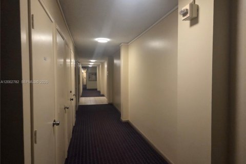 Condo in Fort Lauderdale, Florida, 1 bedroom  № 2068514 - photo 6