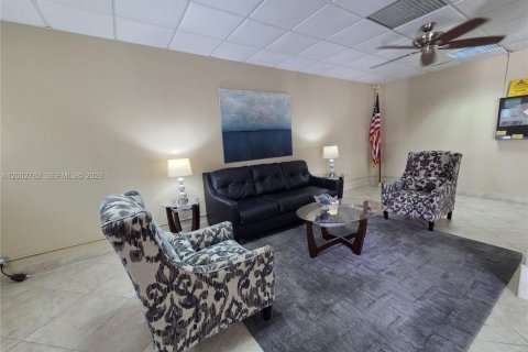 Condo in Fort Lauderdale, Florida, 1 bedroom  № 2068514 - photo 8