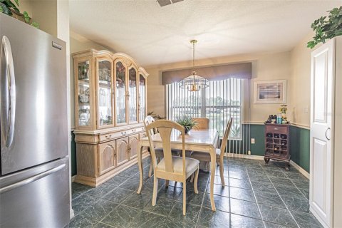 Casa en venta en San Antonio, Florida, 3 dormitorios, 149.02 m2 № 1906139 - foto 18