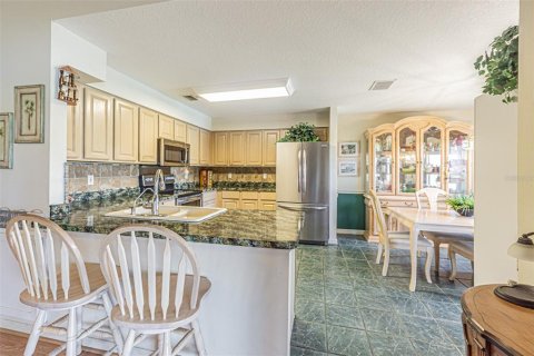 Casa en venta en San Antonio, Florida, 3 dormitorios, 149.02 m2 № 1906139 - foto 17