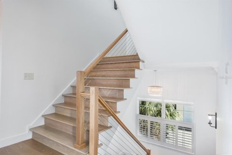 Villa ou maison à vendre à Palm Harbor, Floride: 4 chambres, 309.74 m2 № 2092091 - photo 4