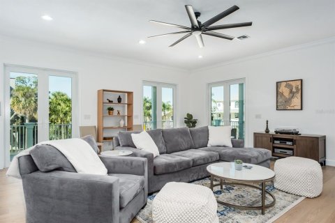 Villa ou maison à vendre à Palm Harbor, Floride: 4 chambres, 309.74 m2 № 2092091 - photo 8