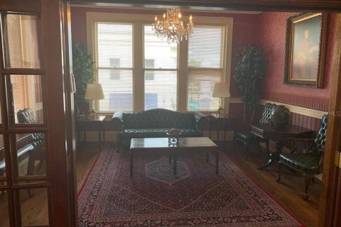Immobilier commercial à louer à Lake Wales, Floride: 594.57 m2 № 2150886 - photo 8