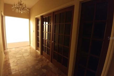Immobilier commercial à louer à Lake Wales, Floride: 594.57 m2 № 2150886 - photo 14