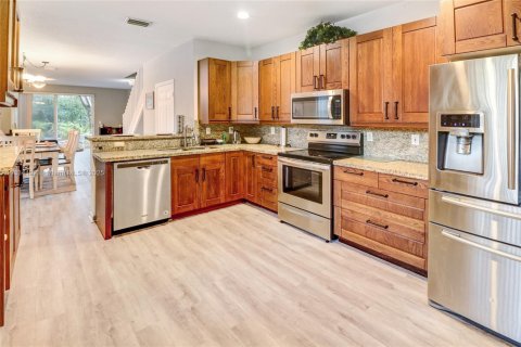 Adosado en venta en Weston, Florida, 4 dormitorios, 171.96 m2 № 1816497 - foto 9