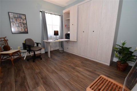 Copropriété à louer à Sarasota, Floride: 3 chambres, 164.9 m2 № 2298638 - photo 7