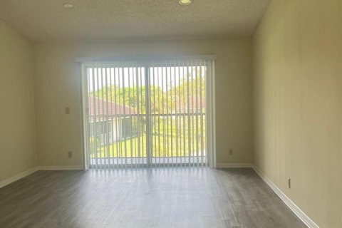 Copropriété à louer à Boca Raton, Floride: 3 chambres, 90.3 m2 № 2183277 - photo 4