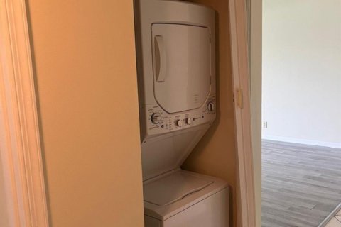 Copropriété à louer à Boca Raton, Floride: 3 chambres, 90.3 m2 № 2183277 - photo 8