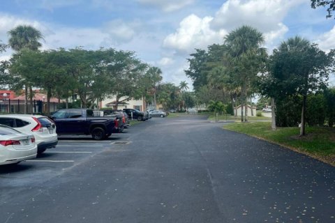 Copropriété à louer à Boca Raton, Floride: 3 chambres, 90.3 m2 № 2183277 - photo 3