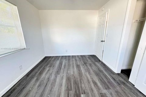 Casa en alquiler en Boynton Beach, Florida, 2 dormitorios № 1950476 - foto 11