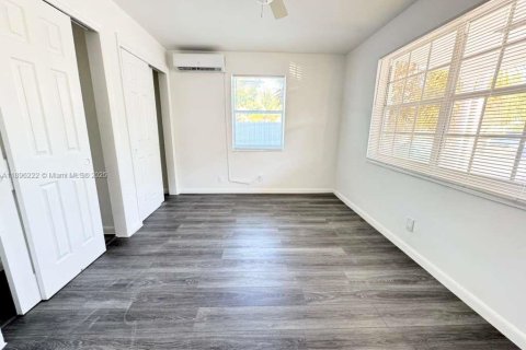 Casa en alquiler en Boynton Beach, Florida, 2 dormitorios № 1950476 - foto 10