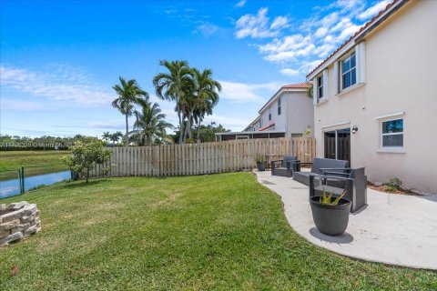 Villa ou maison à vendre à Davie, Floride: 3 chambres, 158.12 m2 № 1674980 - photo 13