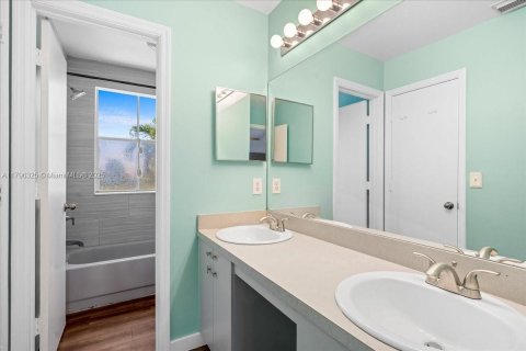 Villa ou maison à vendre à Davie, Floride: 3 chambres, 158.12 m2 № 1674980 - photo 27