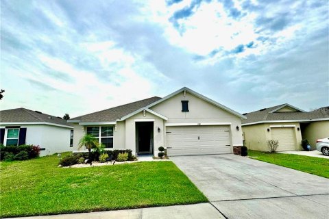 Villa ou maison à vendre à Zephyrhills, Floride: 3 chambres, 155.33 m2 № 2144711 - photo 2