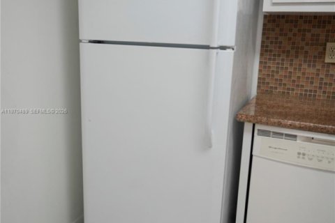 Condominio en venta en Hollywood, Florida, 2 dormitorios, 102.19 m2 № 2031271 - foto 22