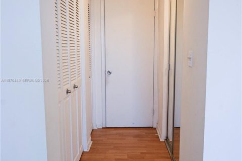 Condominio en venta en Hollywood, Florida, 2 dormitorios, 102.19 m2 № 2031271 - foto 14