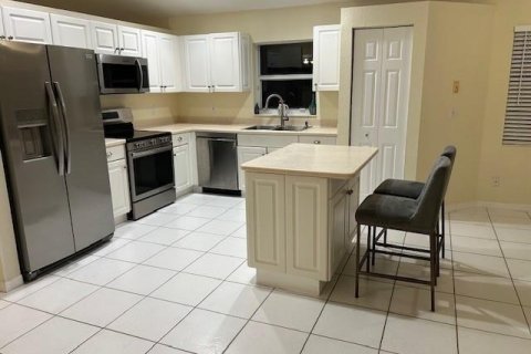 Casa en alquiler en Wellington, Florida, 3 dormitorios, 178.47 m2 № 2245863 - foto 8