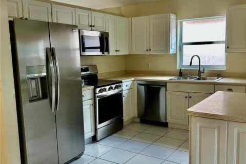 Casa en alquiler en Wellington, Florida, 3 dormitorios, 178.47 m2 № 2245863 - foto 13