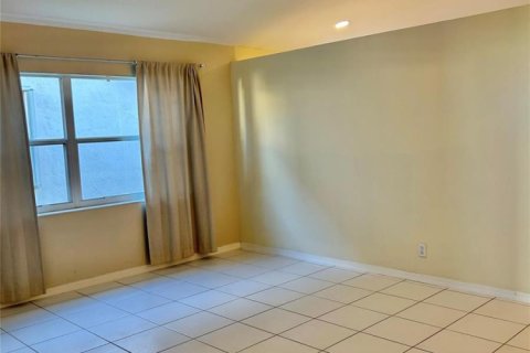 Casa en alquiler en Wellington, Florida, 3 dormitorios, 178.47 m2 № 2245863 - foto 6