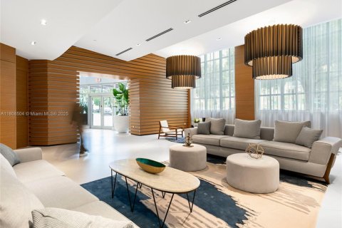 Condominio en venta en Miami, Florida, 2 dormitorios, 106.09 m2 № 1935787 - foto 21