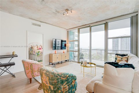 Condominio en venta en Miami, Florida, 2 dormitorios, 106.09 m2 № 1935787 - foto 7