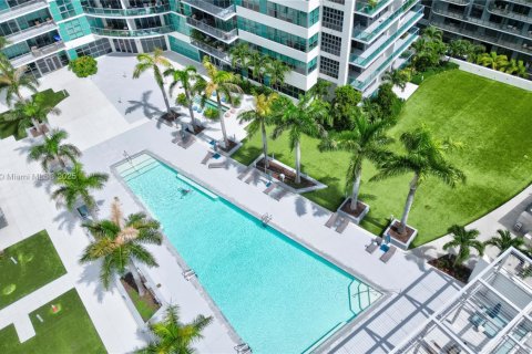 Condominio en venta en Miami, Florida, 2 dormitorios, 106.09 m2 № 1935787 - foto 22