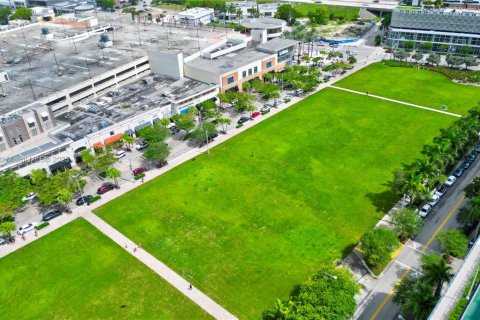 Condominio en venta en Miami, Florida, 2 dormitorios, 106.09 m2 № 1935787 - foto 24