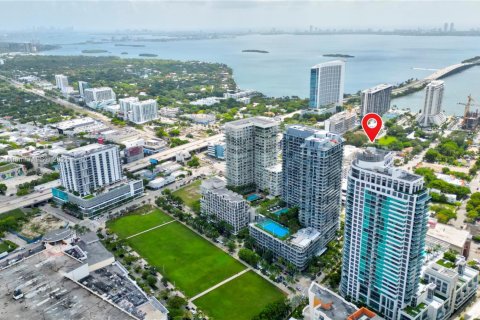 Condominio en venta en Miami, Florida, 2 dormitorios, 106.09 m2 № 1935787 - foto 25